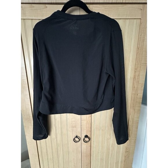 ADIDAS $50 SZ M MEDIUM BLACK MESH CROP COVER UP TEE LIGHT TOP STREETWEAR - Picture 3 of 9